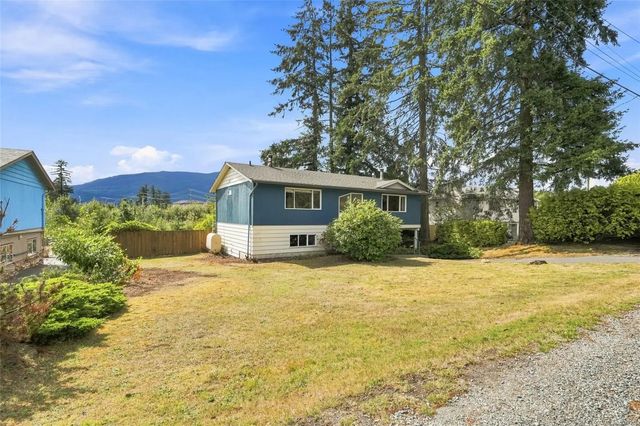 3 of 41 - 2247 Rosstown Rd, Nanaimo, BC