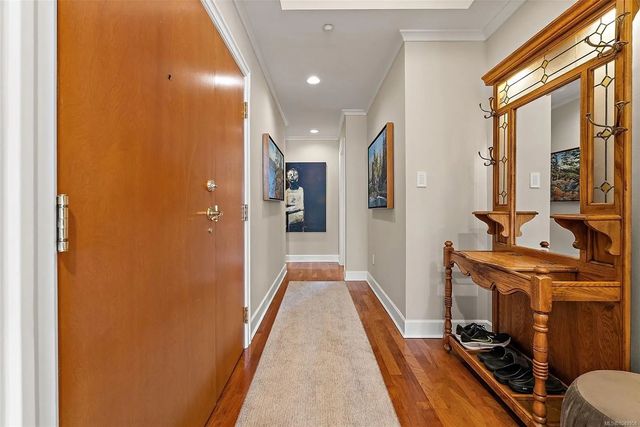 5 of 47 - 21 Dallas Rd 807, Victoria, BC