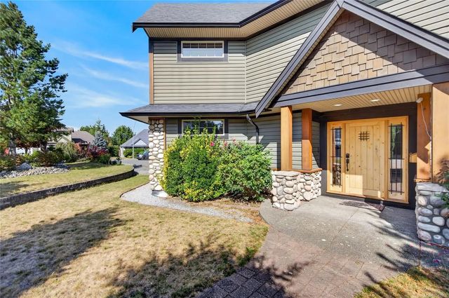 2 of 47 - 1321 Clear View Pl, Comox, BC