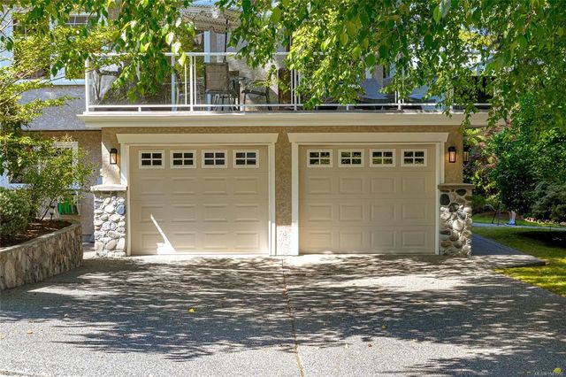 5 of 61 - 7348 Ridgedown Crt, Central Saanich, BC