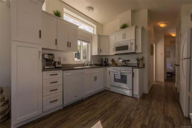 4 of 21 - 1 Alder Bay Rd 13, Port McNeill, BC