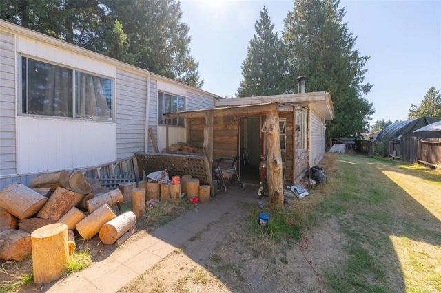 5 of 16 - 2187 Fishers Dr, Nanaimo, BC