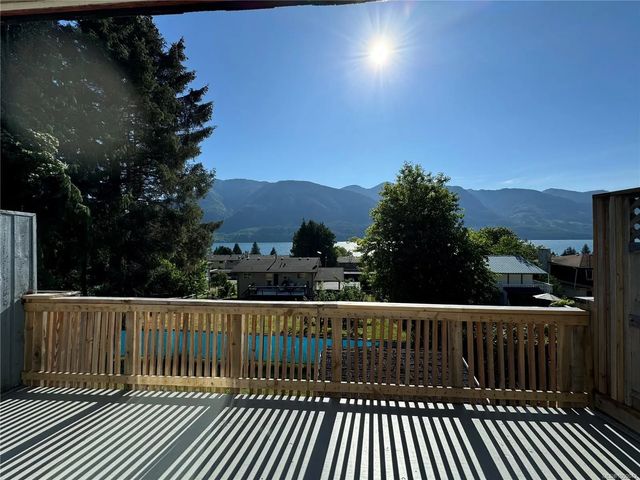 2 of 25 - 9 Dogwood Lane, Port Alice, BC