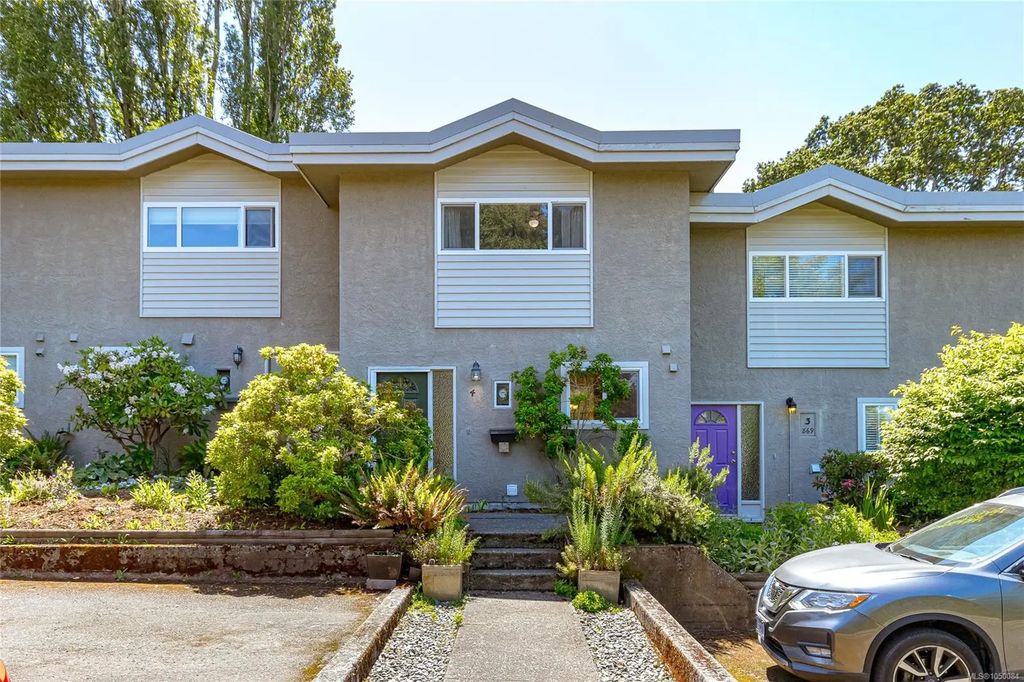 869 Swan St 4, Saanich
