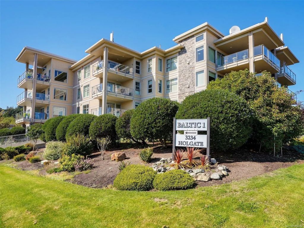 3234 Holgate Lane 107, Colwood