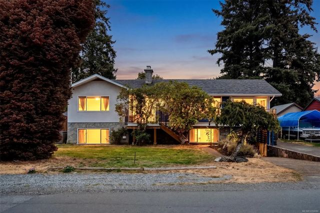 2 of 47 - 560 Ridley Dr, Colwood, BC
