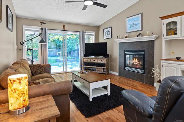 2 of 38 - 2962 Caswell St, Chemainus, BC