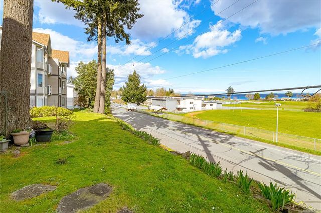 3 of 29 - 9916 Daniel St 107, Chemainus, BC
