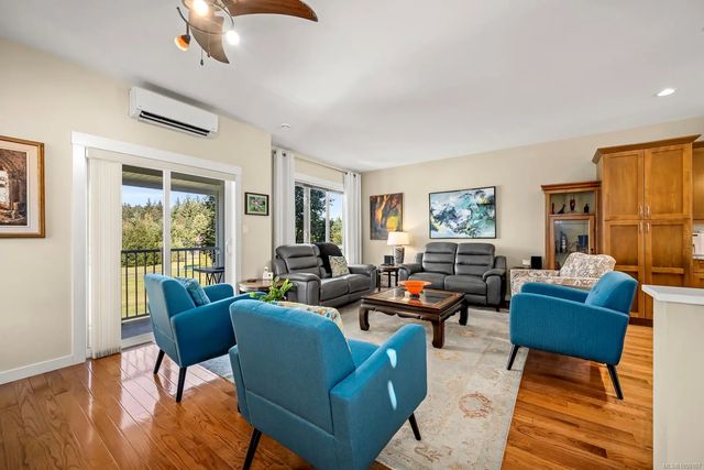 3 of 30 - 700 Lancaster Way 17, Comox, BC