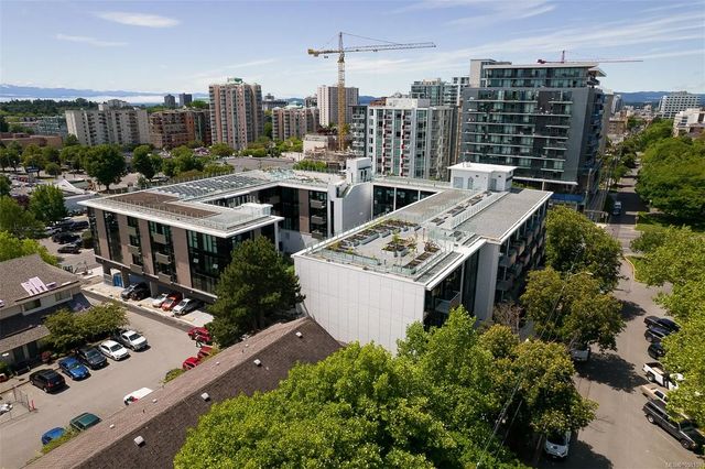 2 of 53 - 1105 Pandora Ave N414, Victoria, BC