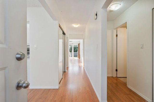 2 of 37 - 1184 Clarke Rd 4, Central Saanich, BC
