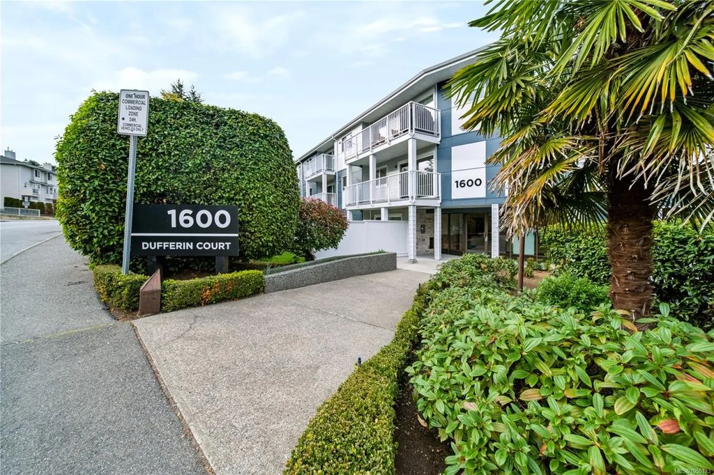 1600 Dufferin Cres 202, Nanaimo