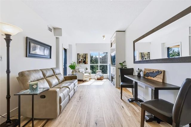 3 of 45 - 1400 Lynburne Pl 706, Langford, BC