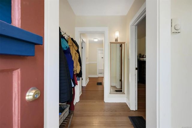 3 of 44 - 3374 Cook St, Saanich, BC