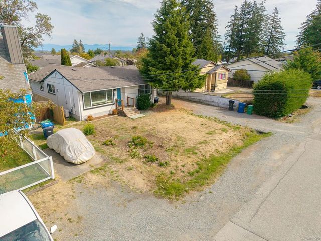 4 of 43 - 960 St. Andrews St, Nanaimo, BC
