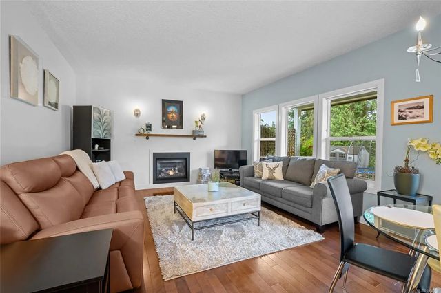 5 of 75 - 3638 Soren Pl, Cobble Hill, BC