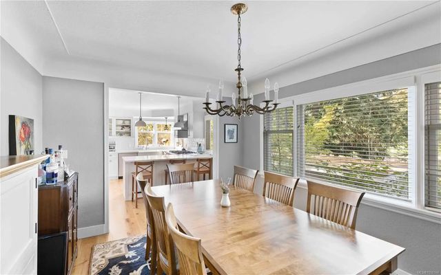 5 of 49 - 1461 Derby Rd, Saanich, BC