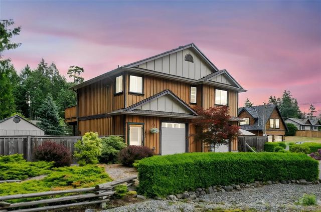 2 of 51 - 1871 Highland Ridge Rd, Shawnigan Lake, BC