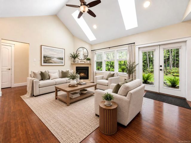 5 of 51 - 1871 Highland Ridge Rd, Shawnigan Lake, BC