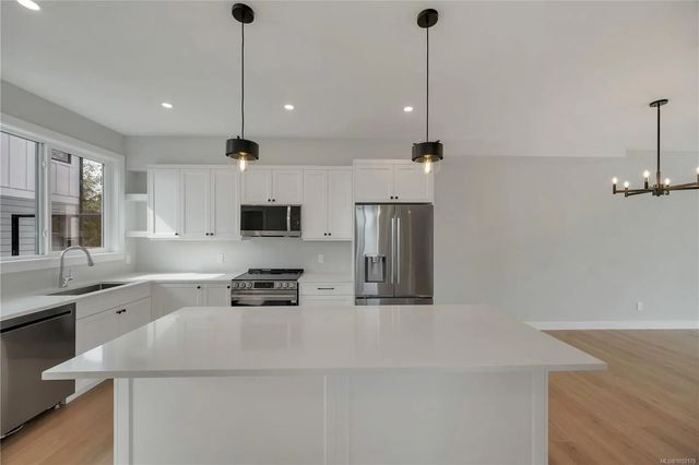 4 of 35 - 303b Hilchey Rd, Campbell River, BC