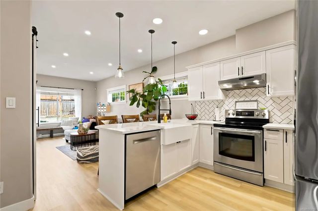 3 of 50 - 2645 Millstream Rd 111, Langford, BC