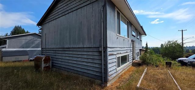 5 of 5 - 614 Seventh St, Nanaimo, BC