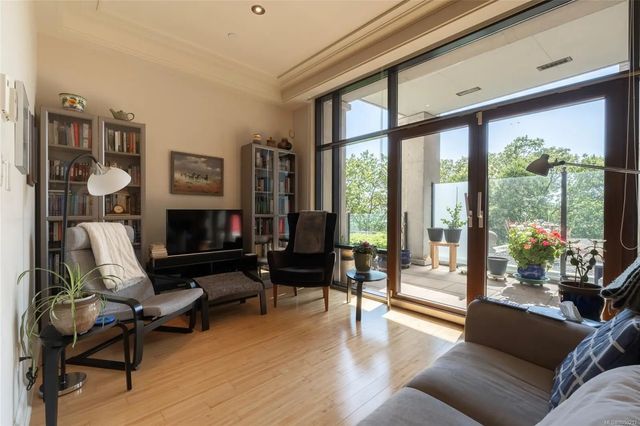5 of 31 - 847 Dunsmuir Rd 106, Esquimalt, BC
