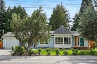 164 Crescent Rd E, Qualicum Beach