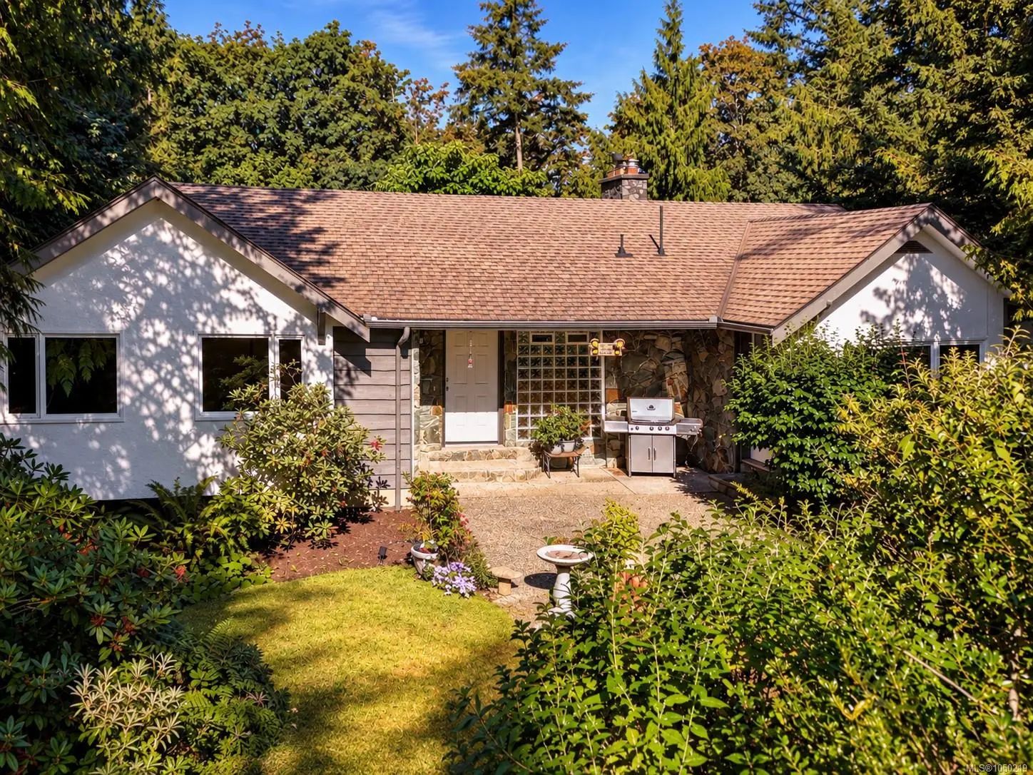 Residential for Sale by 6232 Rodolph Rd in the Central Saanich, located in the neighborhood of 