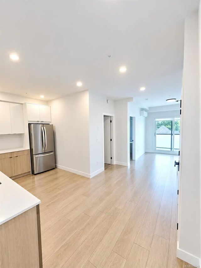 4 of 7 - 2629 Millstream Rd 306, Langford, BC