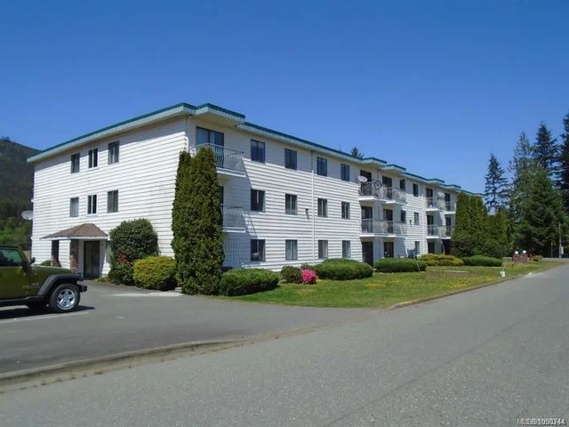 4 of 24 - 611 Macmillan Dr 205, Sayward, BC