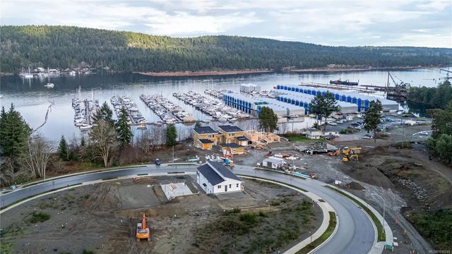 4 of 8 - 133 Marina View Dr, Ladysmith, BC