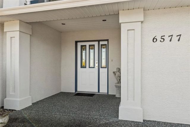 2 of 37 - 6577 Golden Eagle Way, Nanaimo, BC