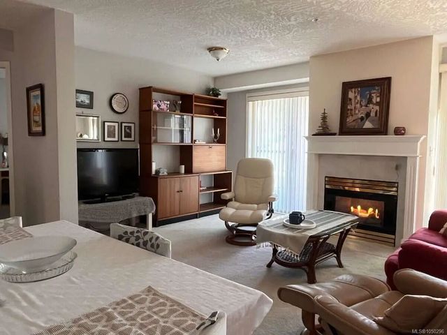 2 of 31 - 1063 Southgate St 402, Victoria, BC