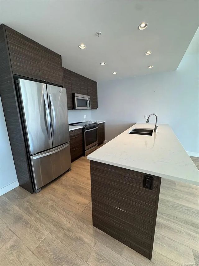 4 of 26 - 300 Belmont Rd 303, Colwood, BC
