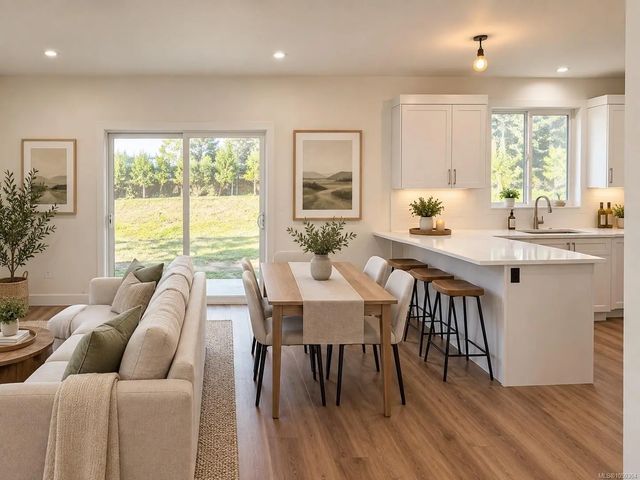 3 of 22 - 6897 Galaxie Rd C, Sooke, BC