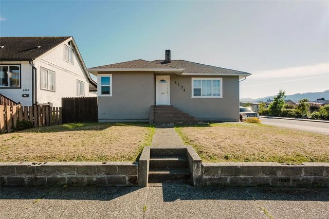 2 of 50 - 4374 Maitland St, Port Alberni, BC
