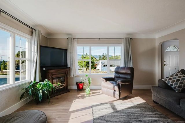 5 of 50 - 4374 Maitland St, Port Alberni, BC
