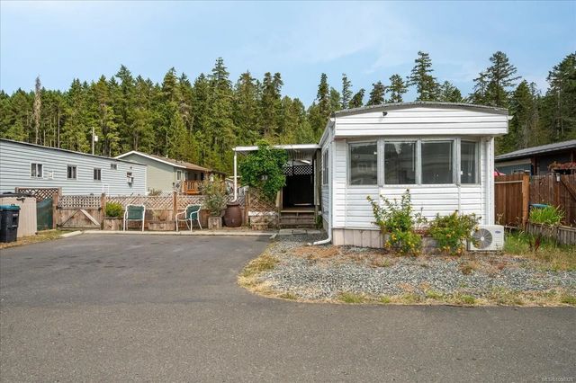 4 of 16 - 1050 Bowlby Rd 39, Coombs, BC