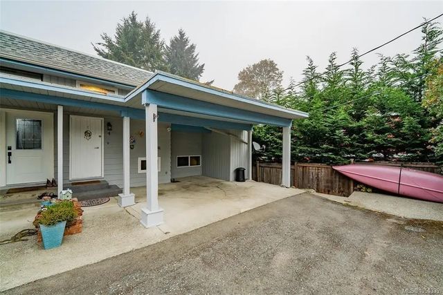 2 of 41 - 1225 Centre Rd 4, Qualicum Beach, BC