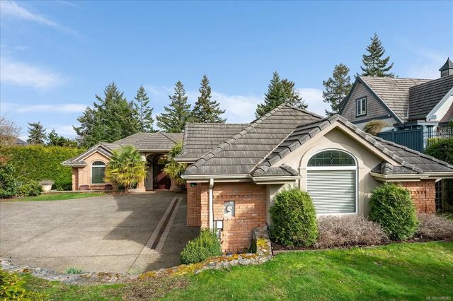 4 of 73 - 2450 Ainsley Pl, Nanoose Bay, BC