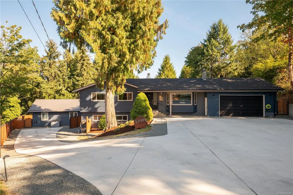 2302 Towerview Cres, Nanaimo