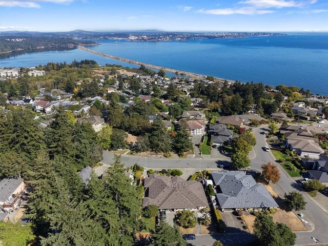2 of 30 - 3370 Passage Way, Colwood, BC
