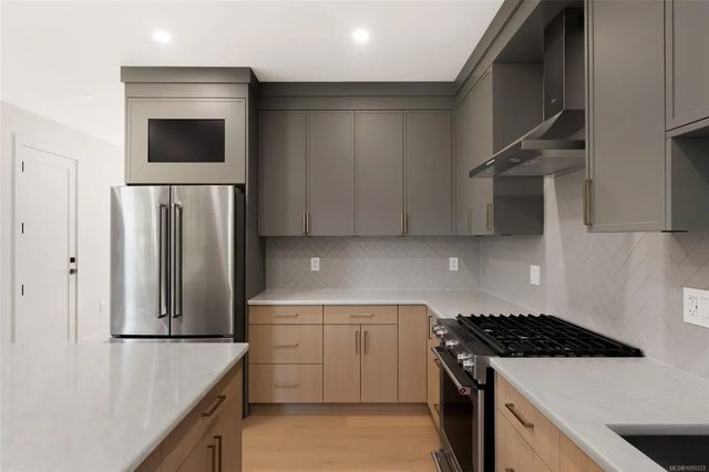 4 of 36 - 2294 Gail Pl, Sidney, BC