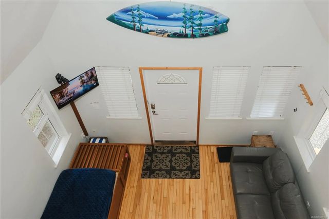 2 of 12 - 1024 Tyee Terr, Ucluelet, BC