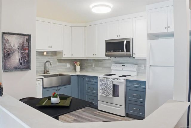 3 of 26 - 5650 Edgewater Lane 209, Nanaimo, BC