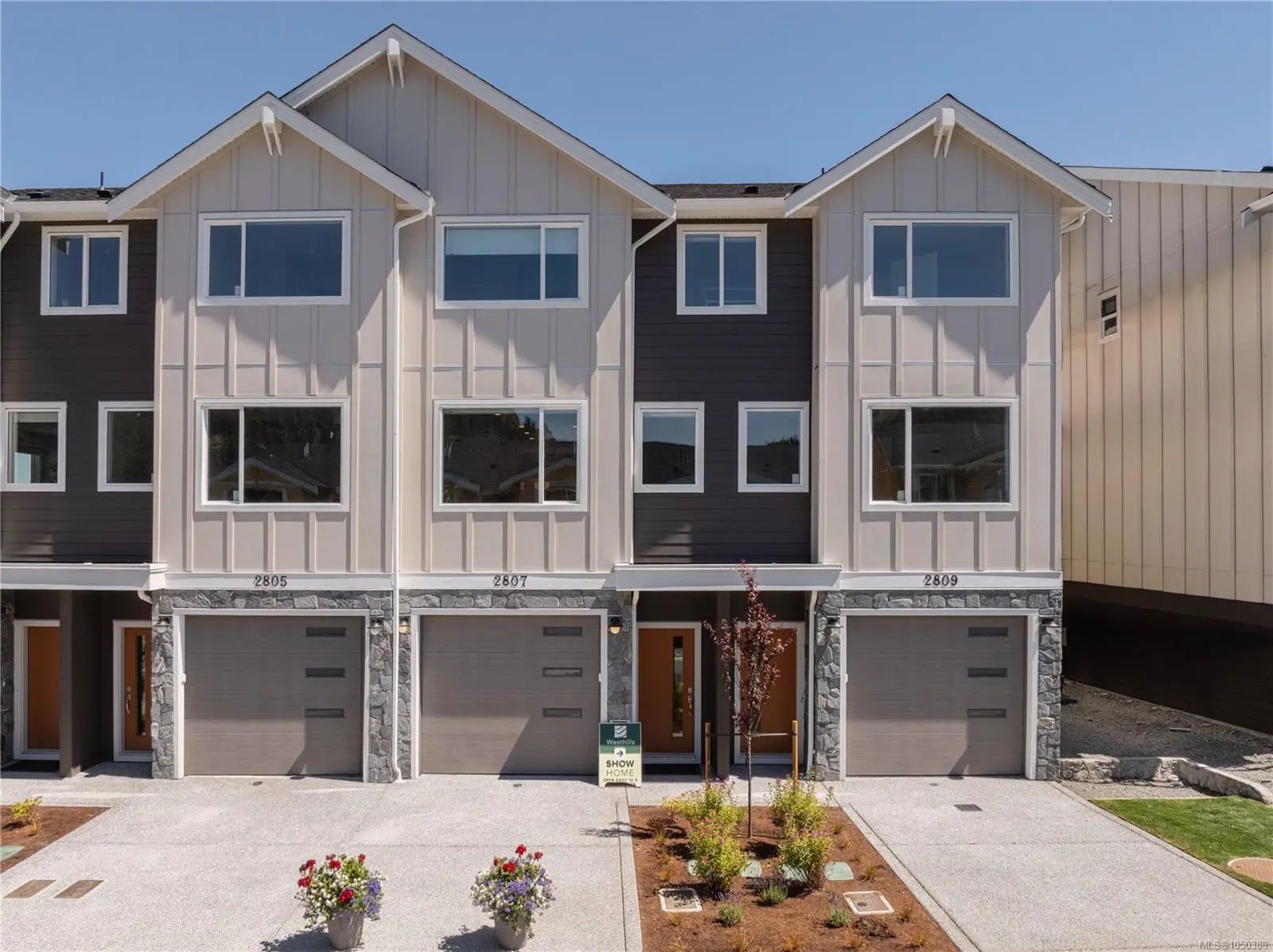 2841 Apex Close, in the city of Langford Real Estate in BC by ,