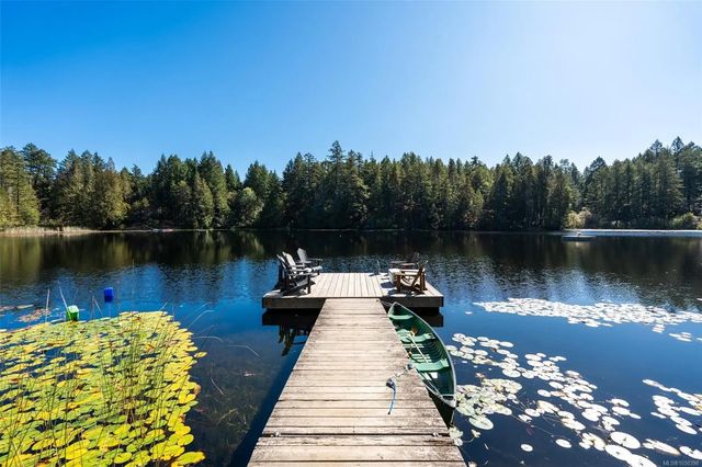 2 of 65 - 685 Lost Lake Rd, Highlands, BC
