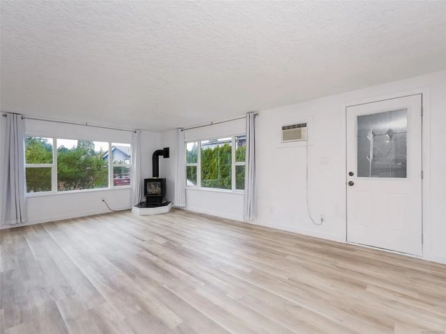 4 of 32 - 2587 Selwyn Rd 39, Langford, BC