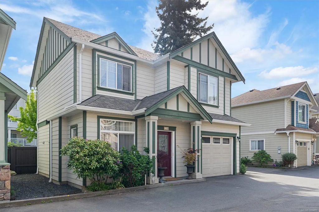 2600 Peatt Rd 105, Langford